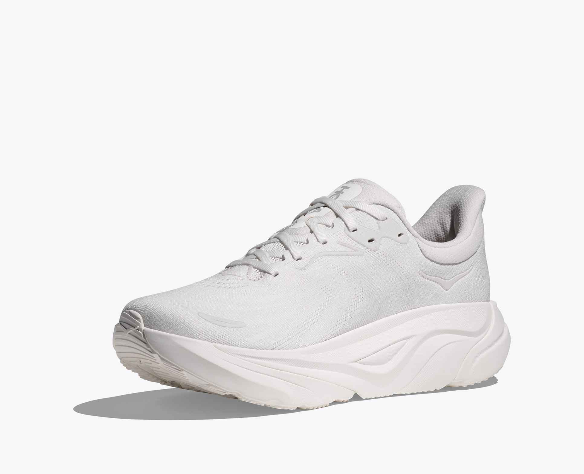 Hoka Arahi 8