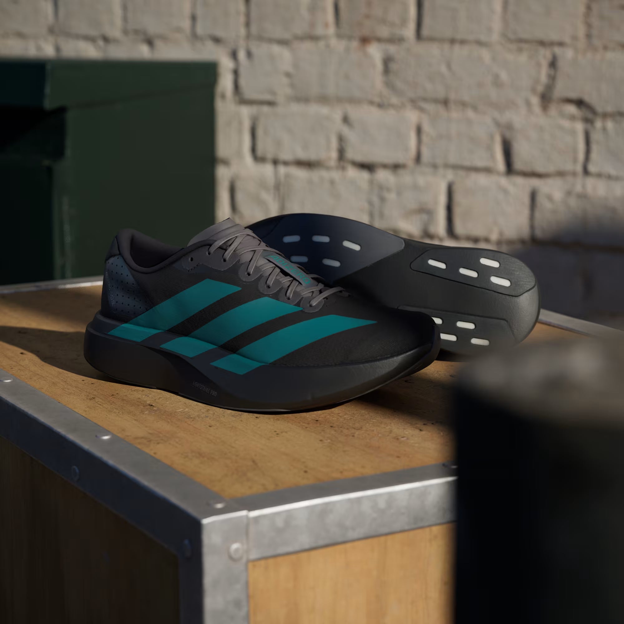ADIDAS Adizero EVO SL