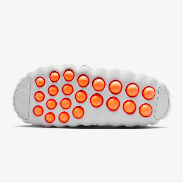 Nike Mind 001