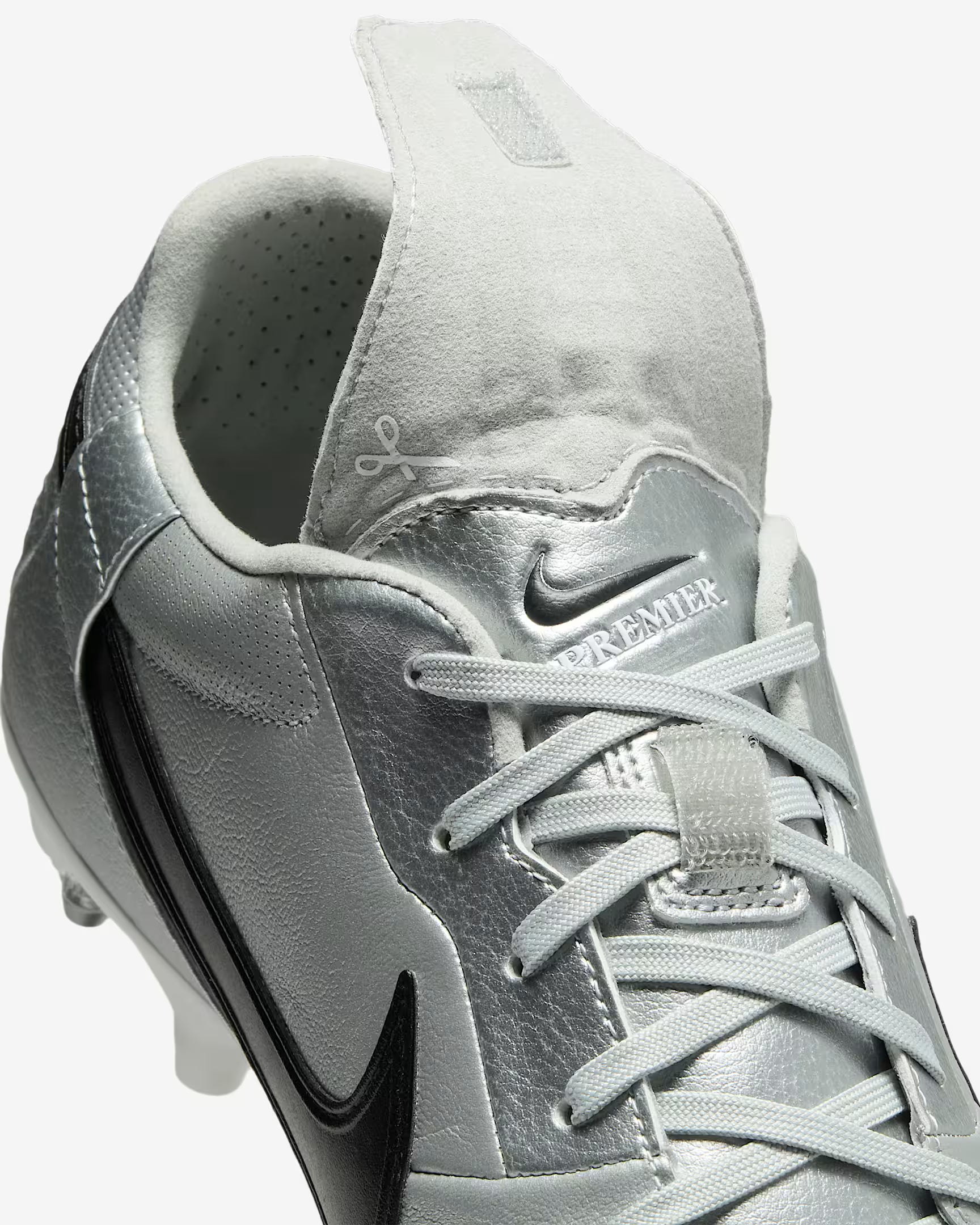 Nike Premier 3