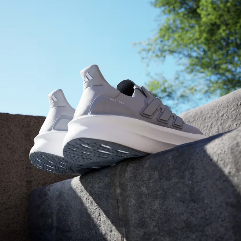Adidas Ultraboost 5
