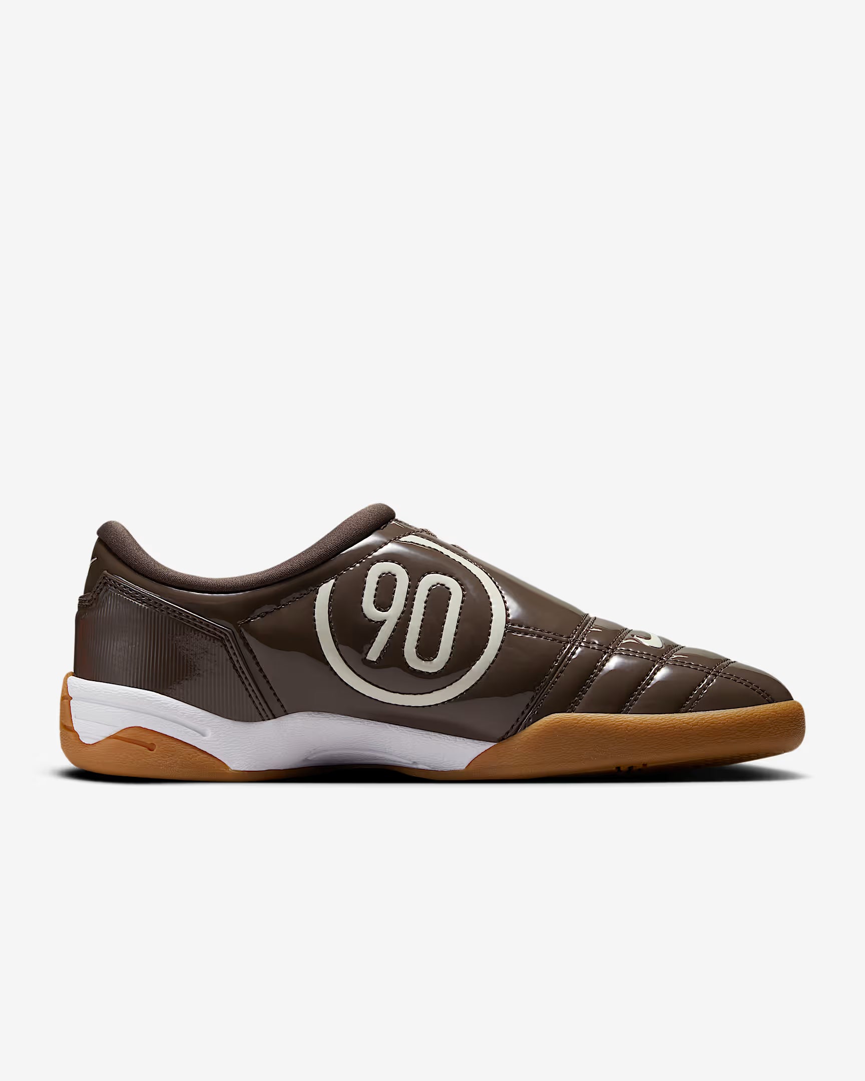 Nike Total 90