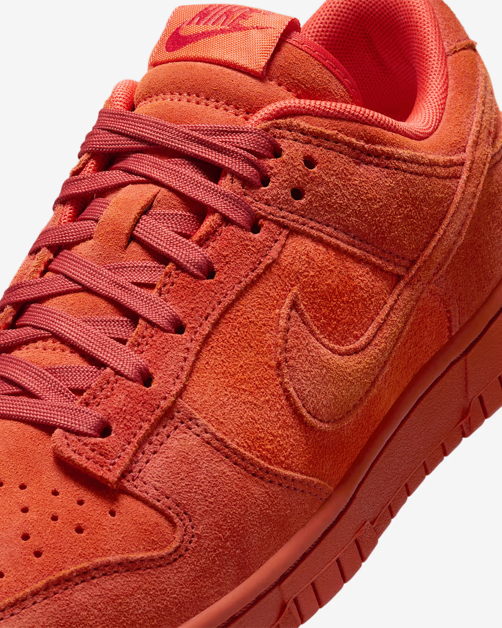 Nike Dunk Low SE
