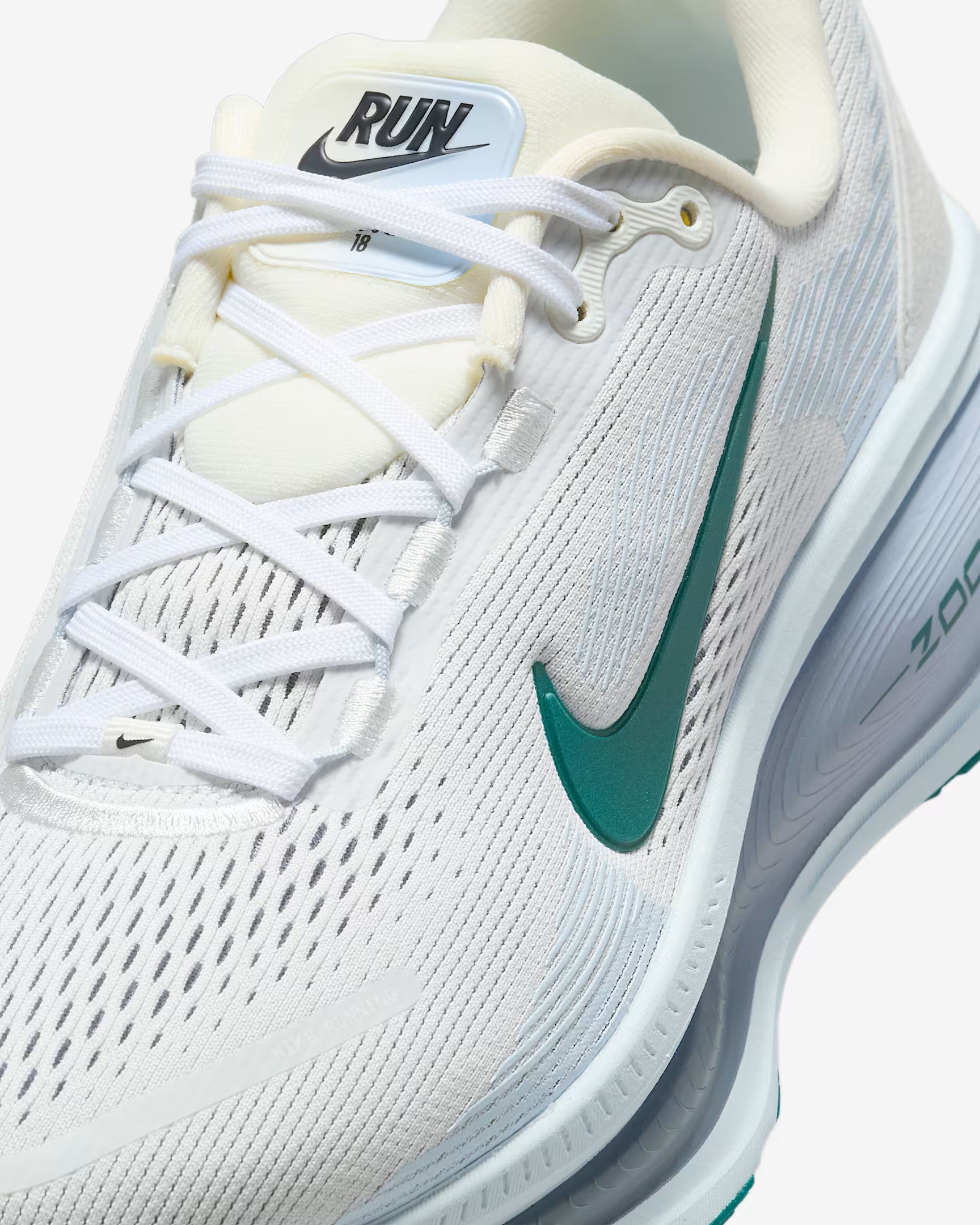 Nike Vomero 18