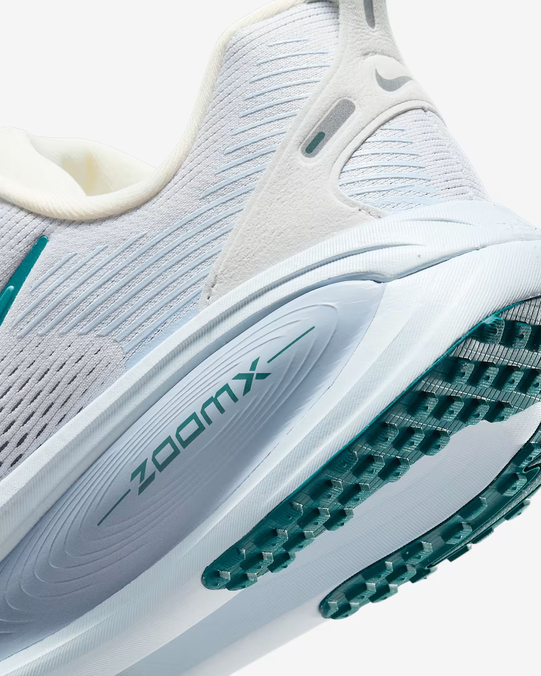 Nike Vomero 18