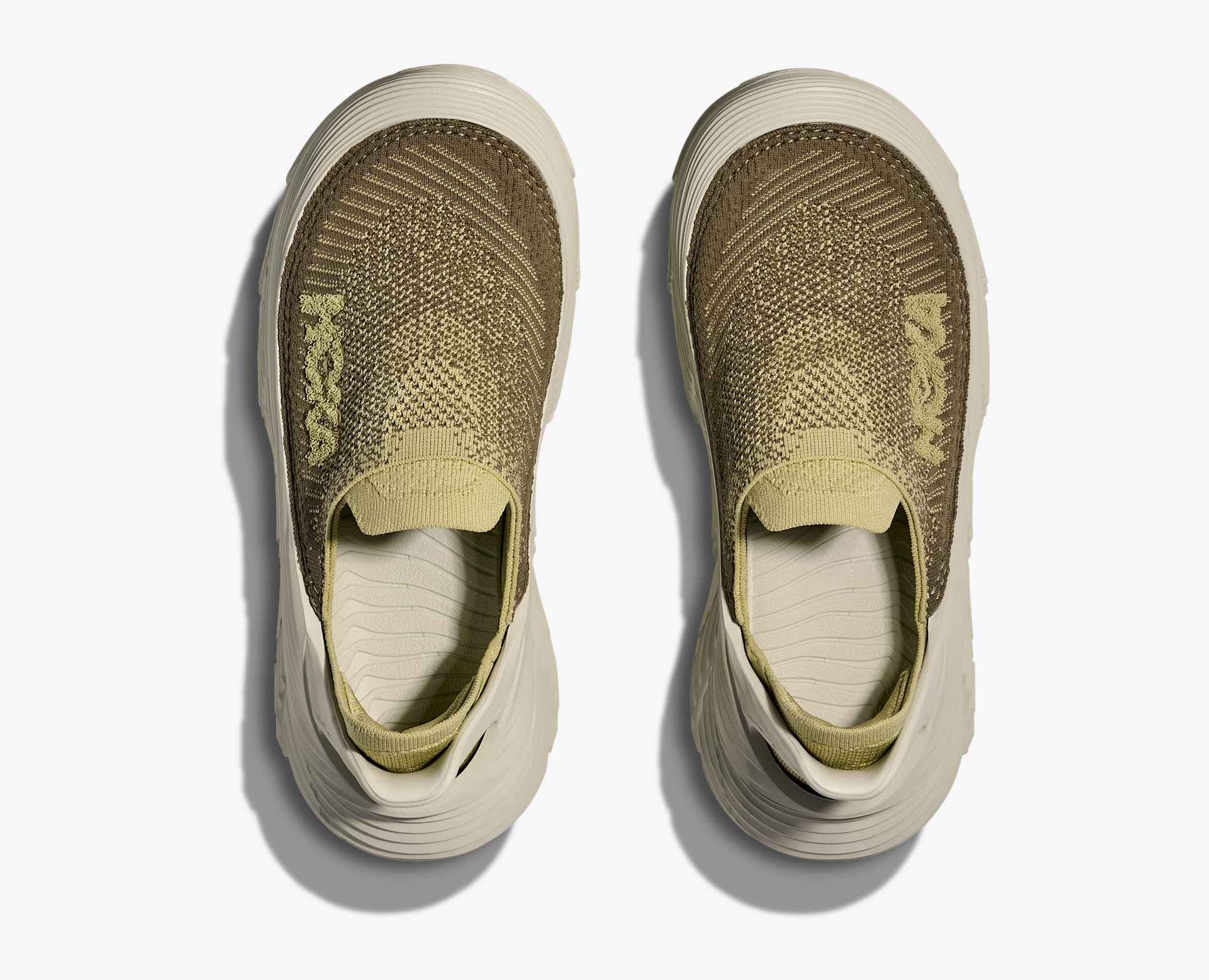 Hoka Restore TC