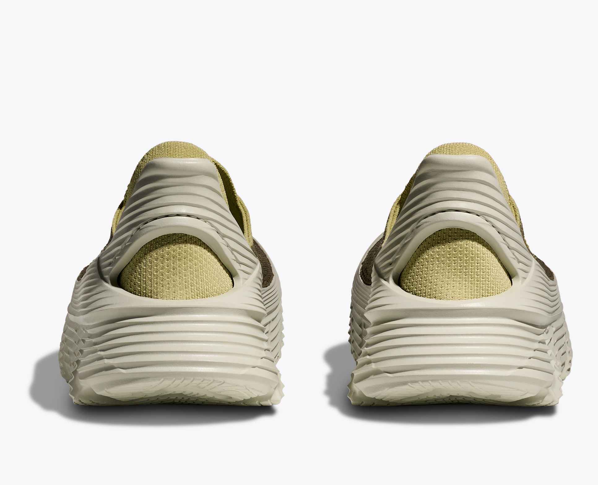 Hoka Restore TC