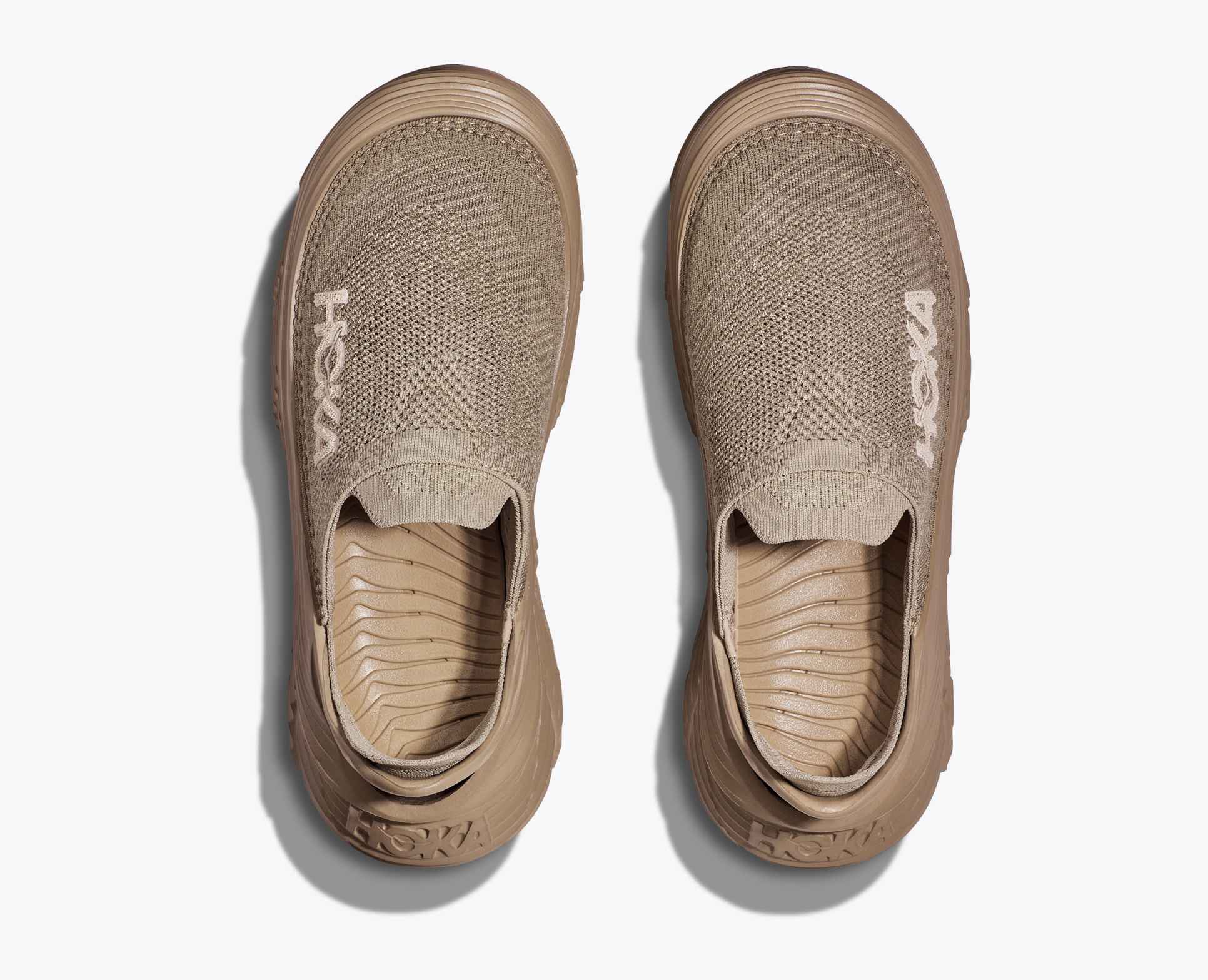 Hoka Restore TC