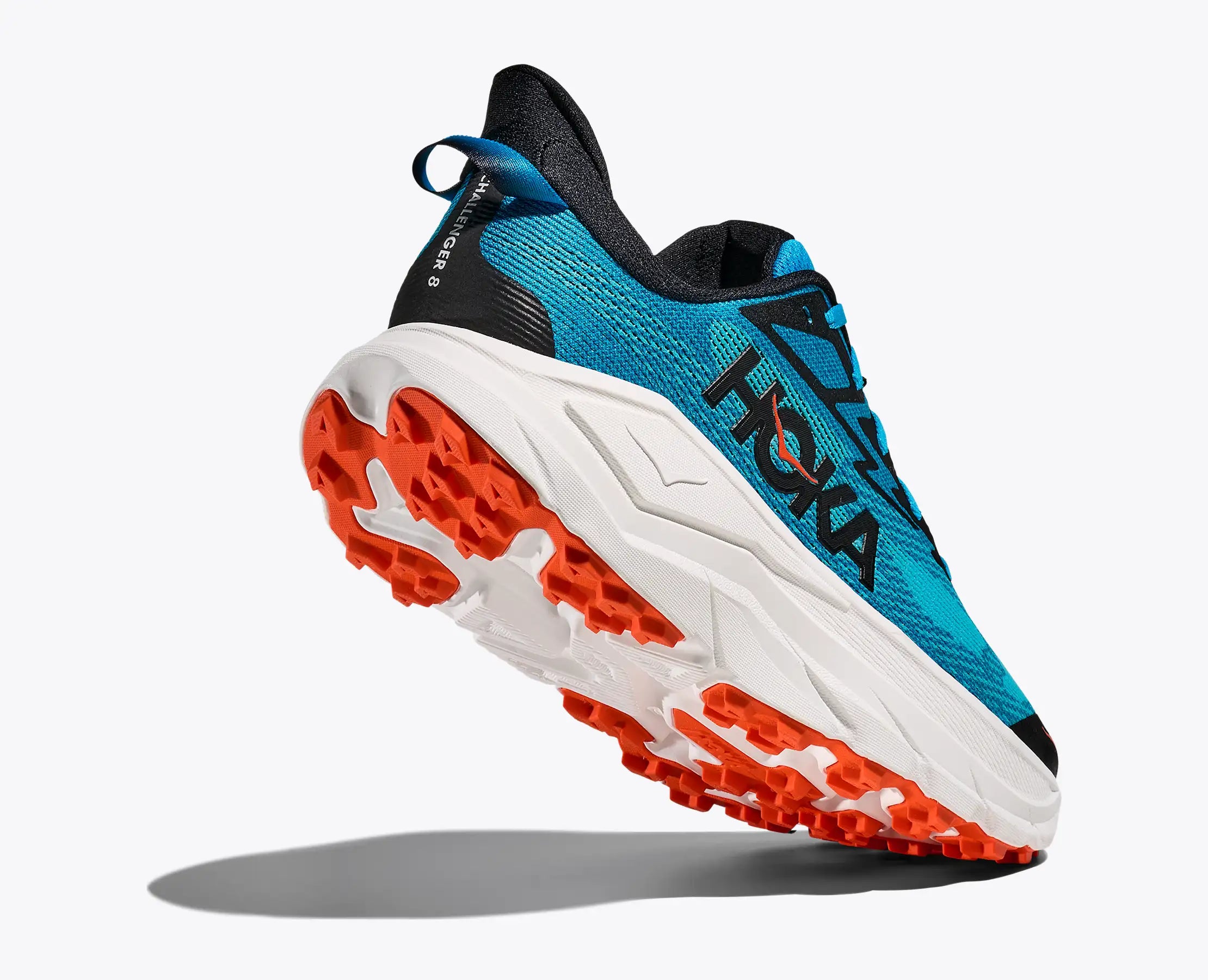 Hoka Challenger 8