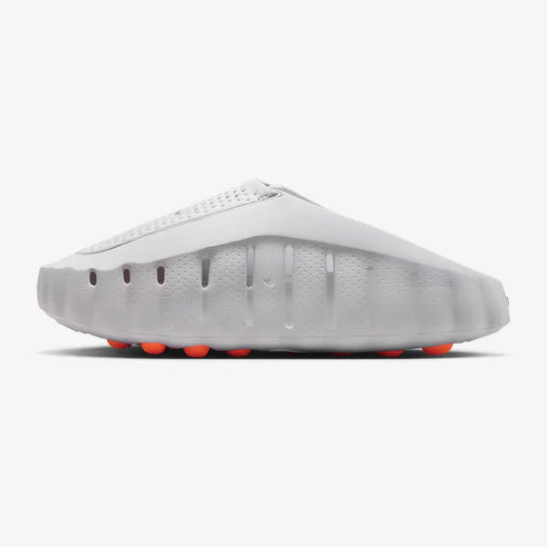 Nike Mind 001