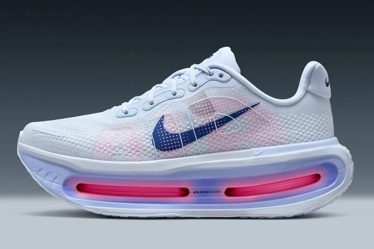Nike Vomero Premium "blue tint"