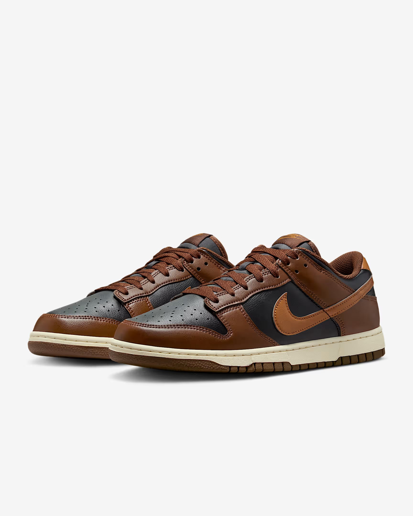 Nike Dunk Low Retro