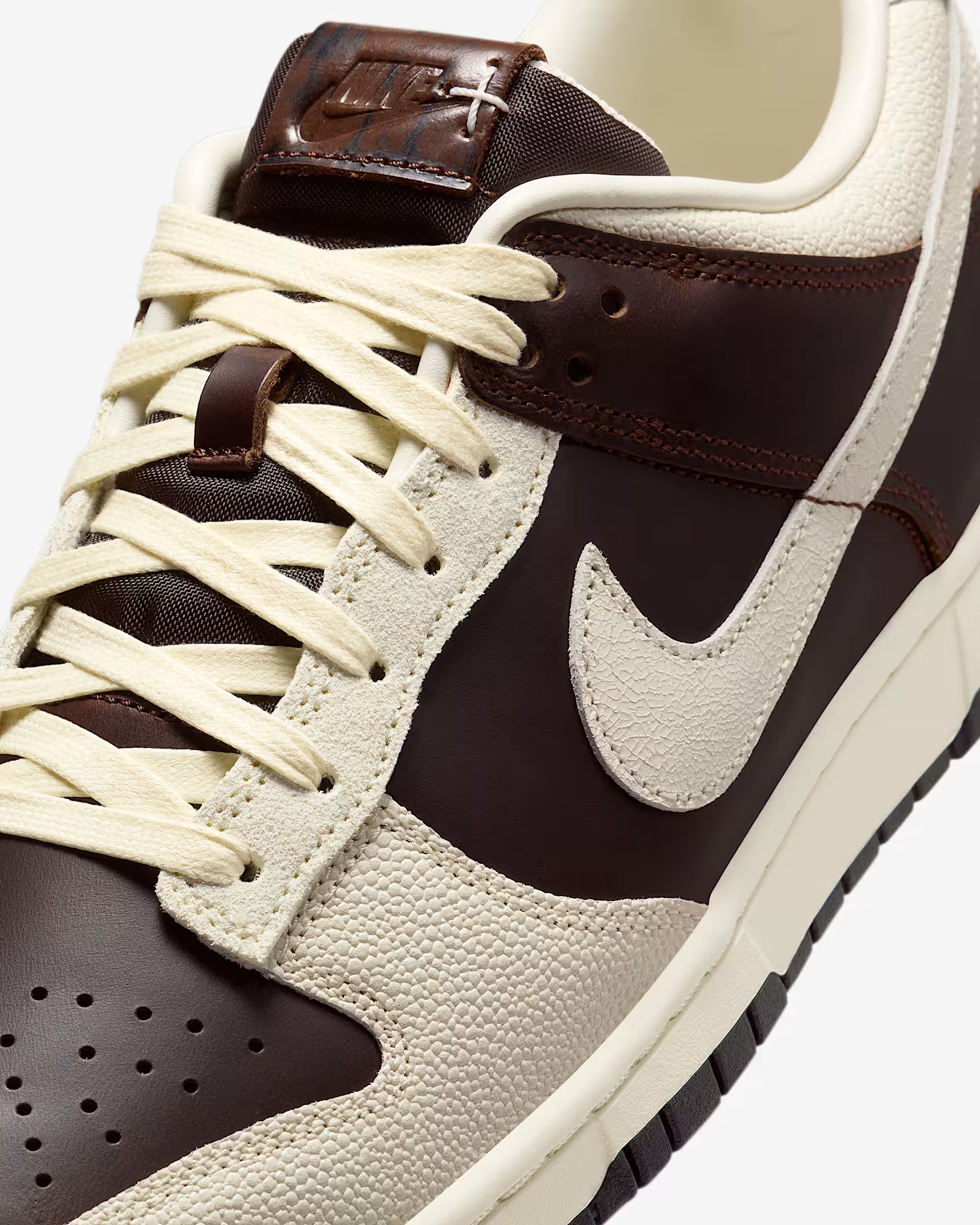 Nike Dunk Low Retro