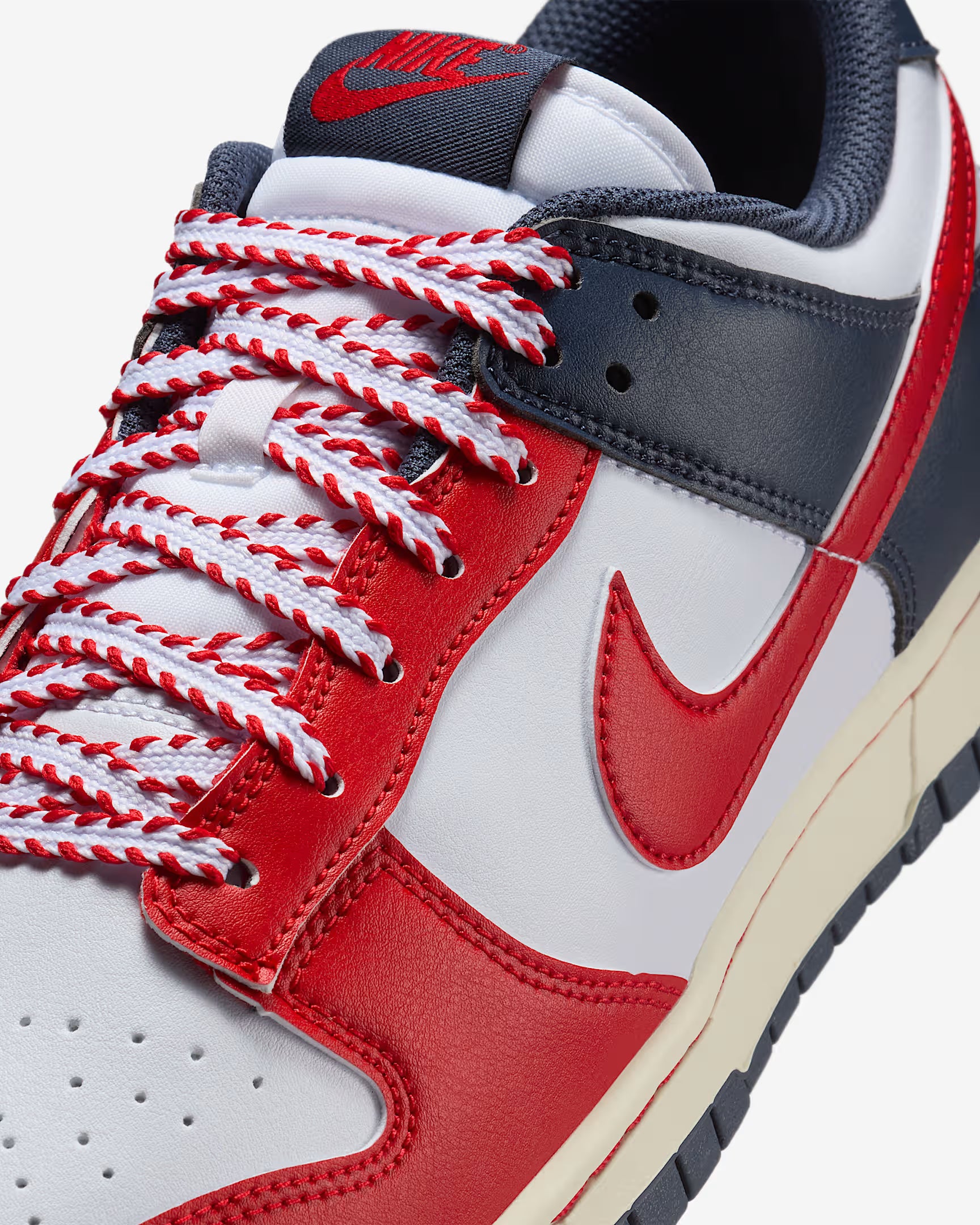 Nike Dunk Low Retro