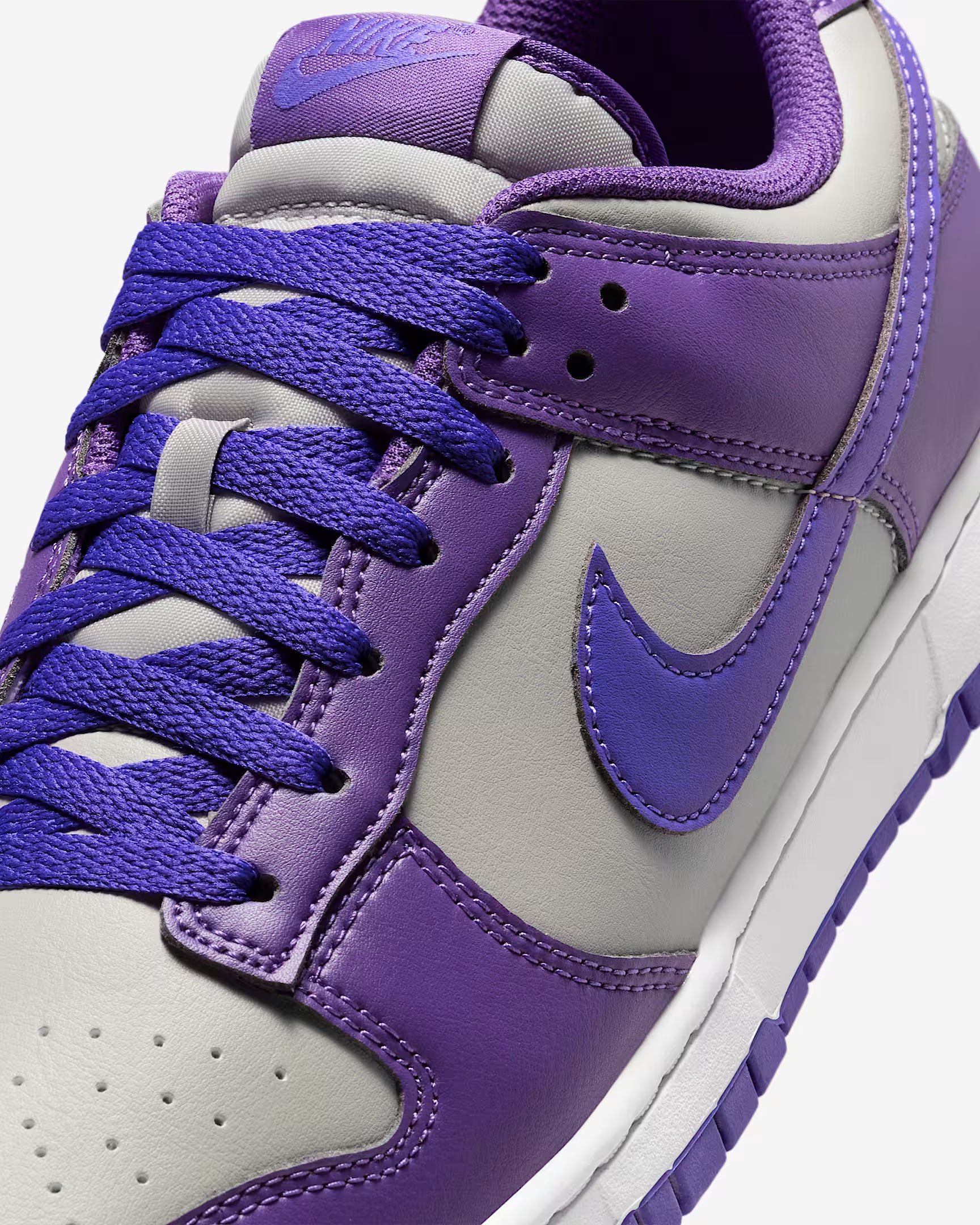 Nike Dunk Low Retro