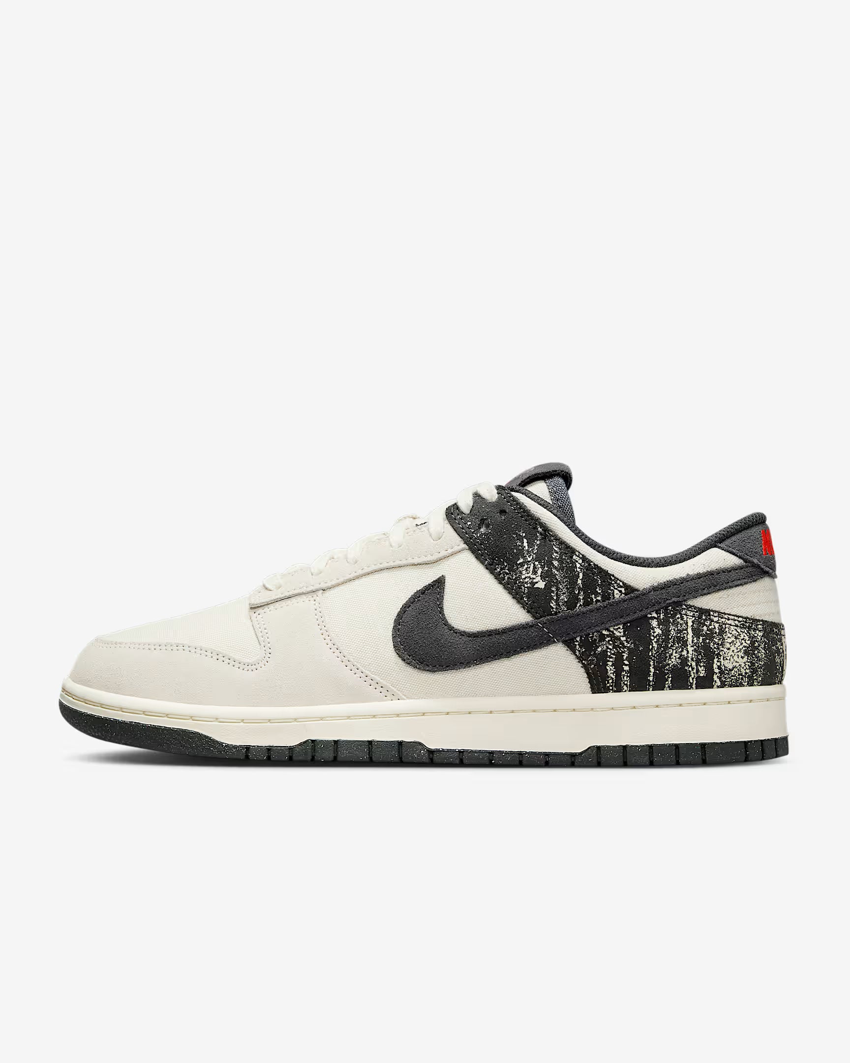 Nike Dunk Low Retro SE
