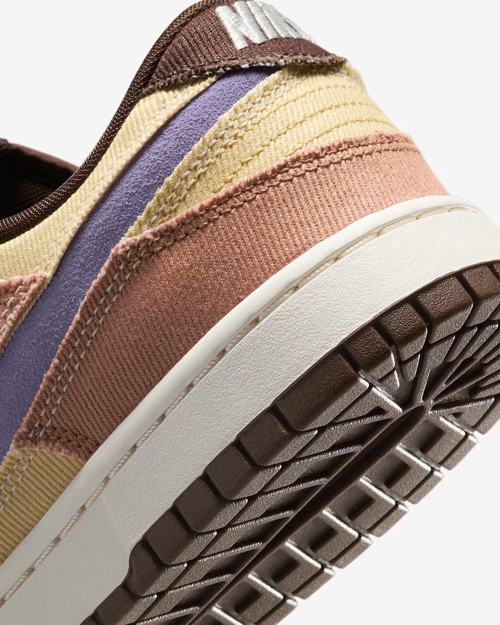 Nike Dunk Low Retro SE