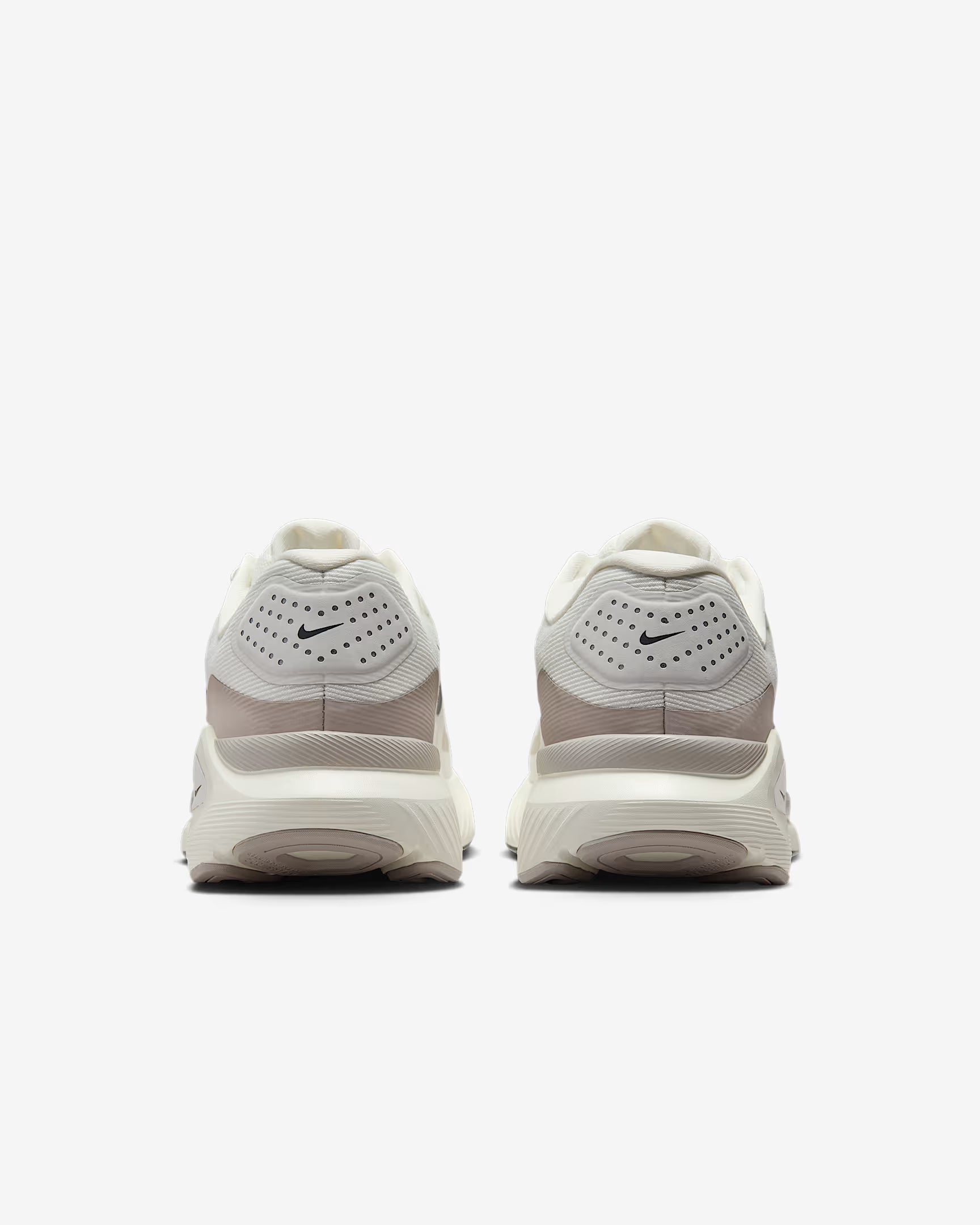 Nike Structure 26
