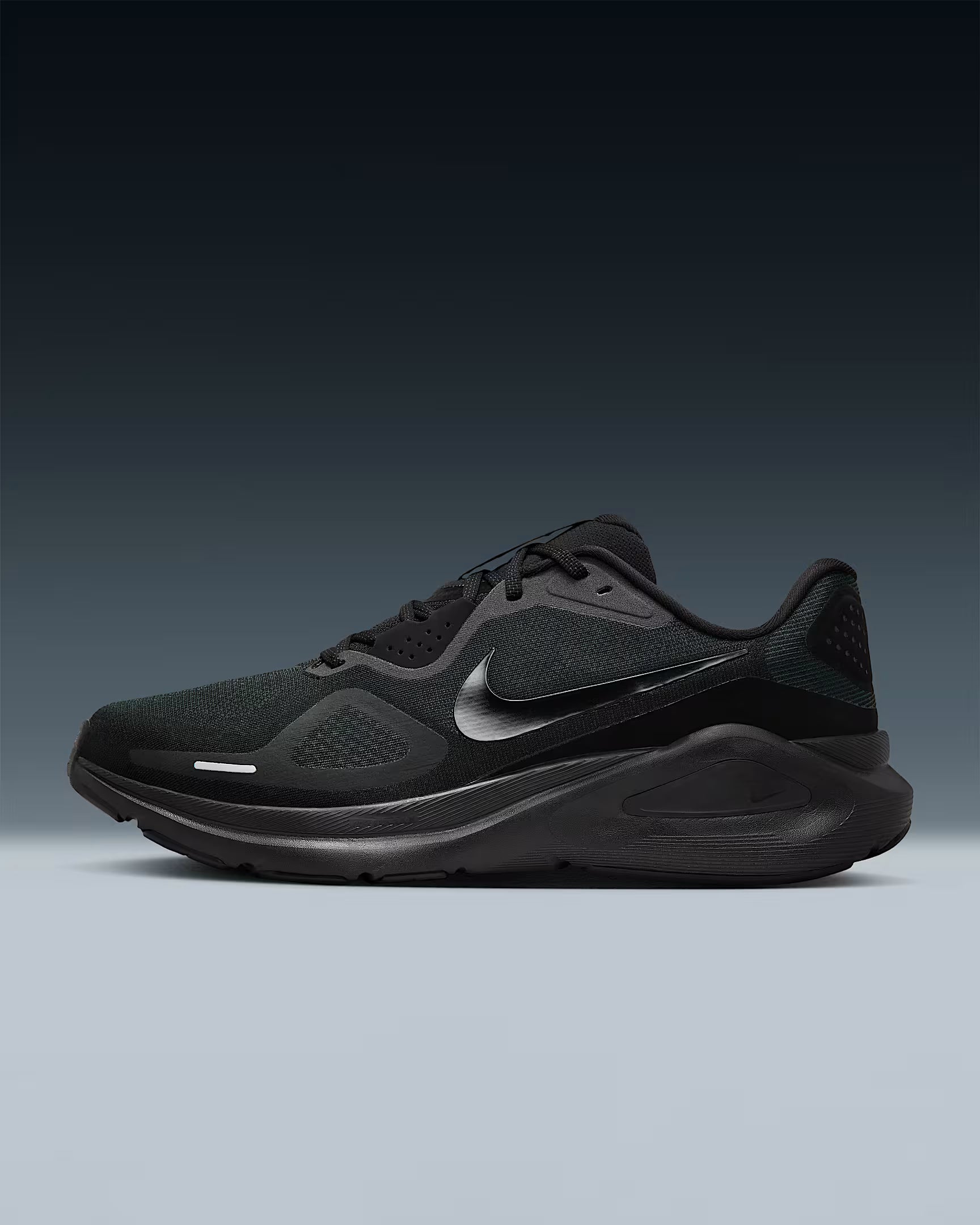 Nike Structure 26