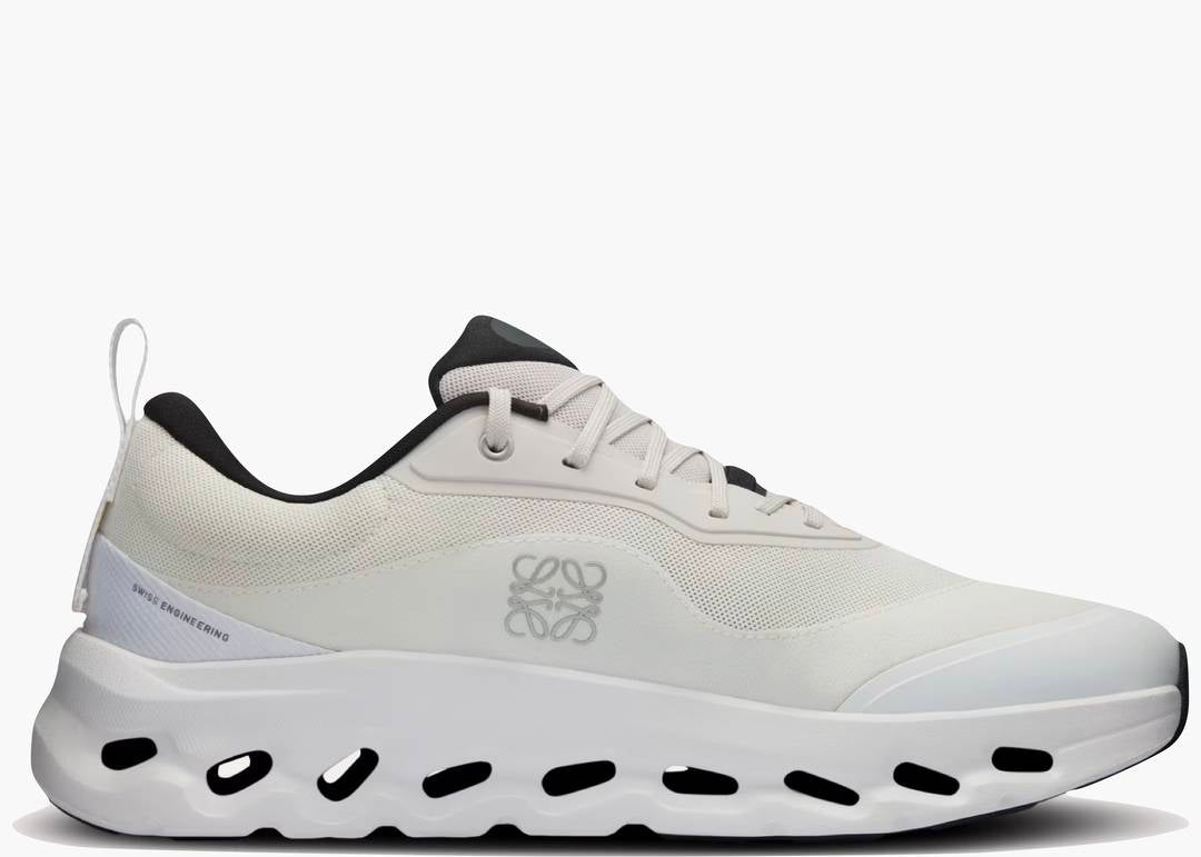 ON cloud tilt 2 x Loewe