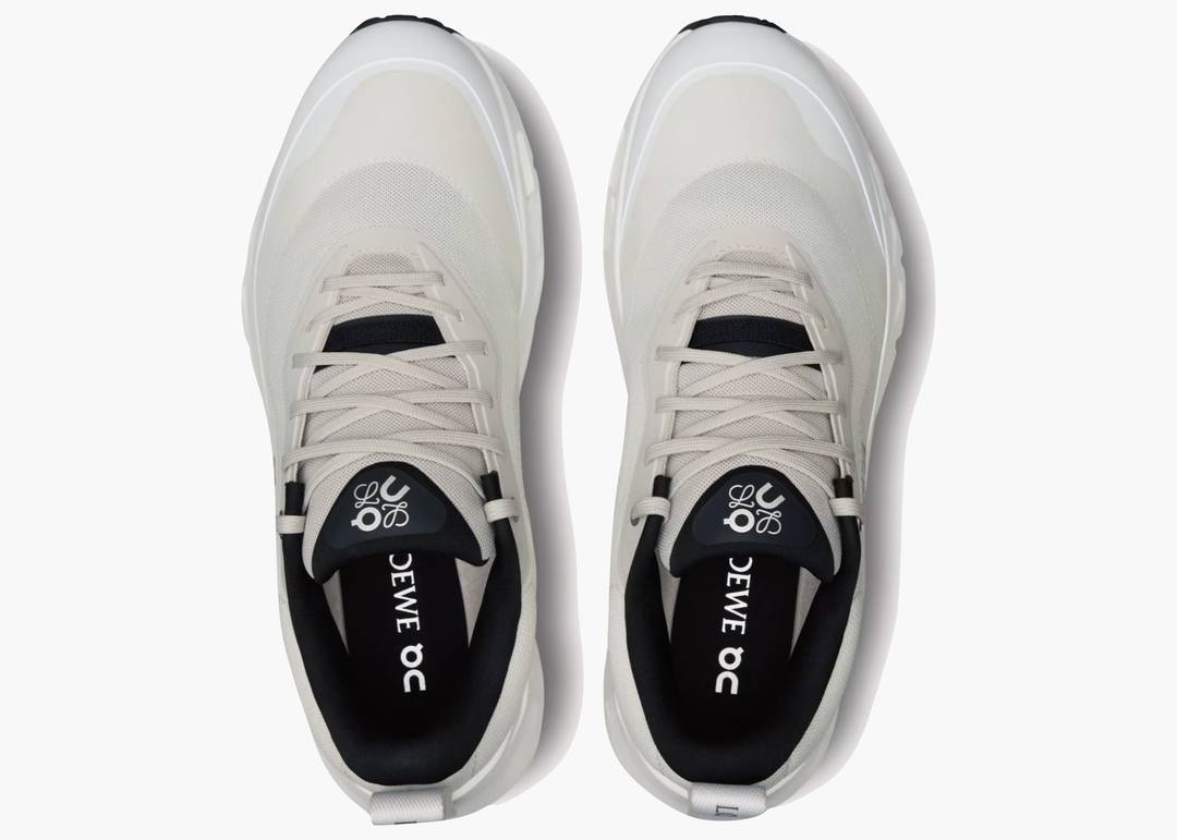 ON cloud tilt 2 x Loewe