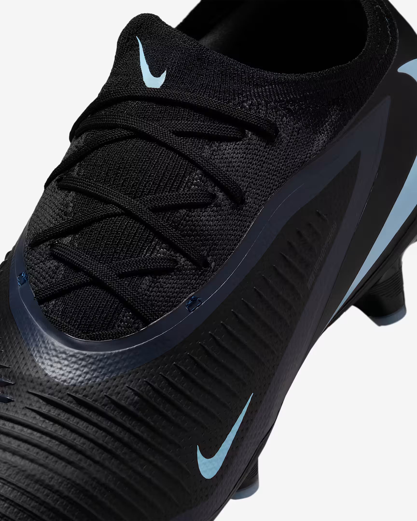 Nike Phantom 6 Low Pro