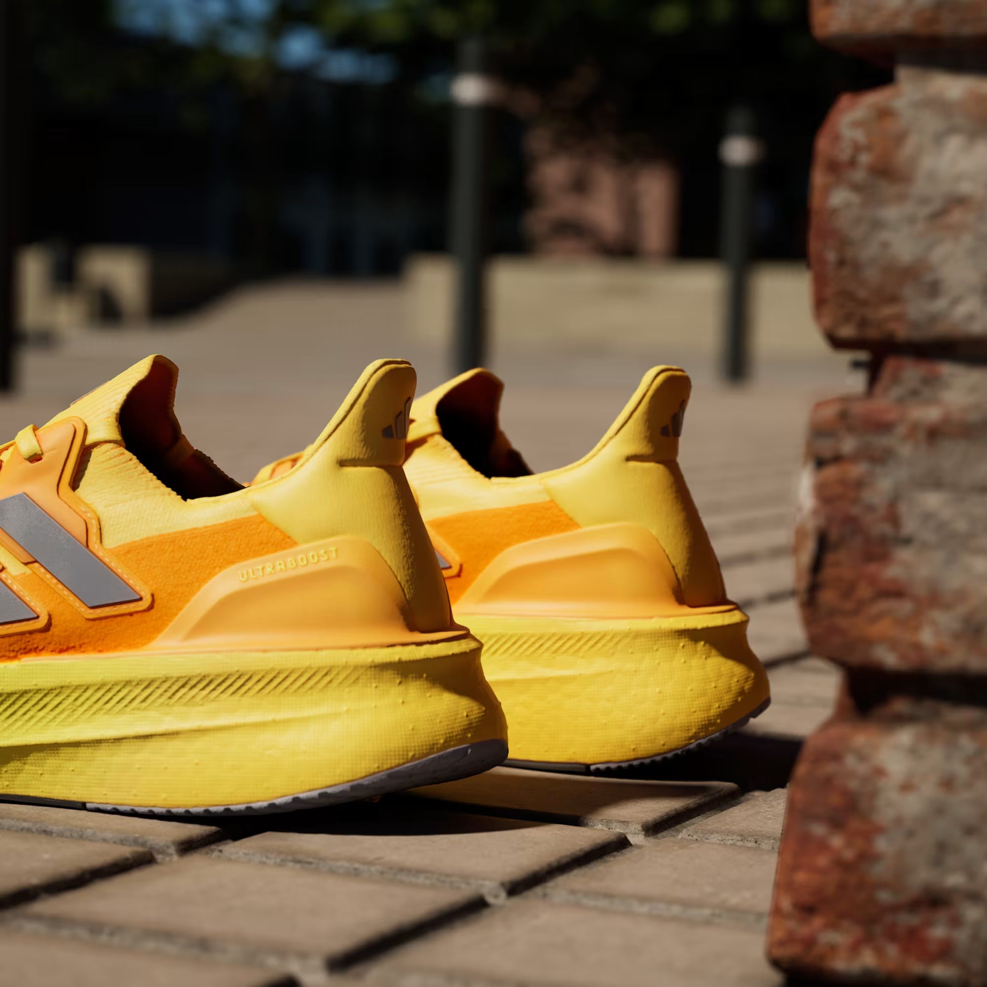 Adidas Ultraboost 5