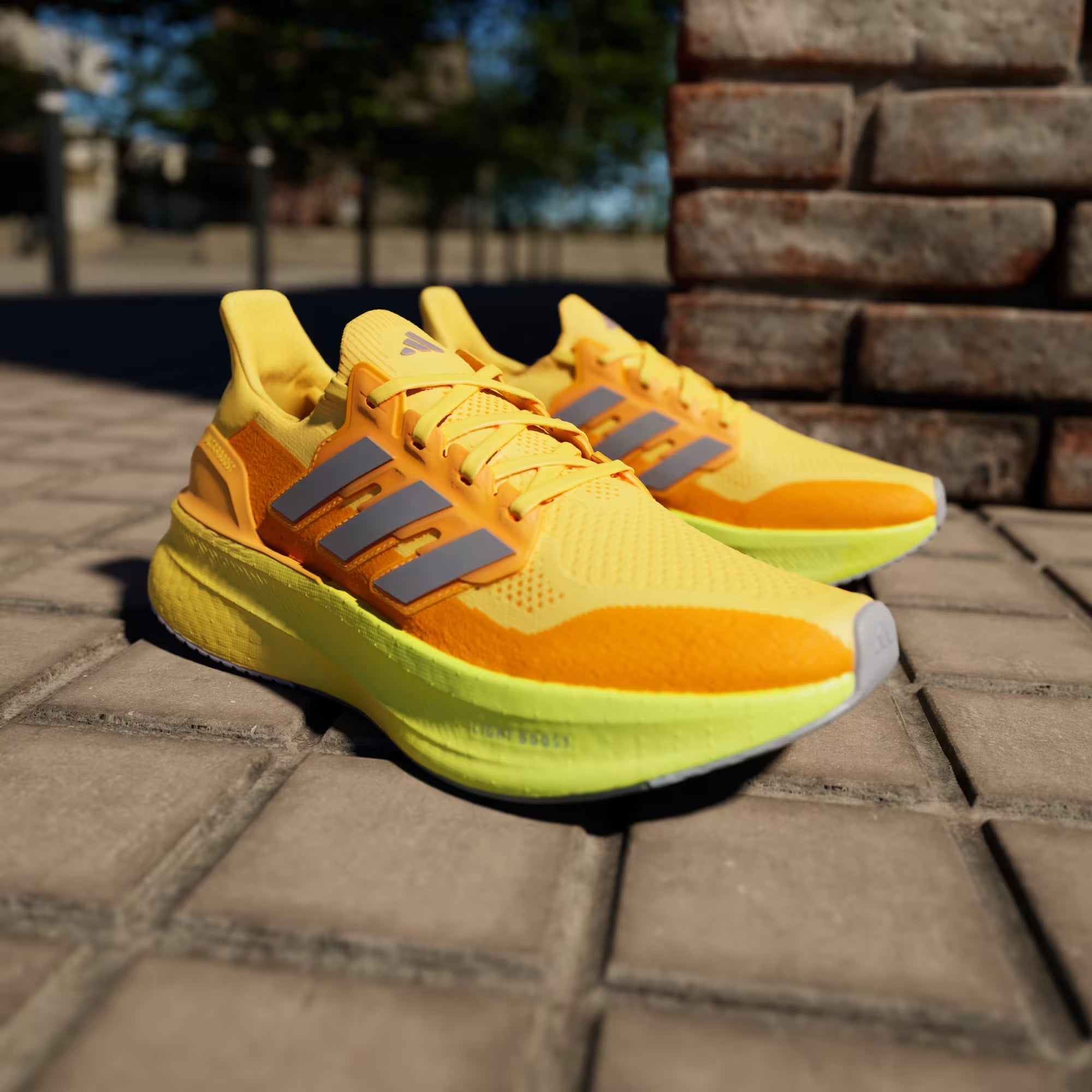 Adidas Ultraboost 5