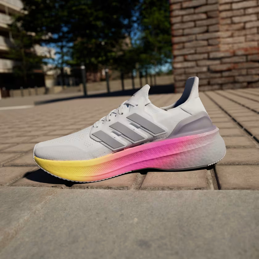 Adidas Ultraboost 5