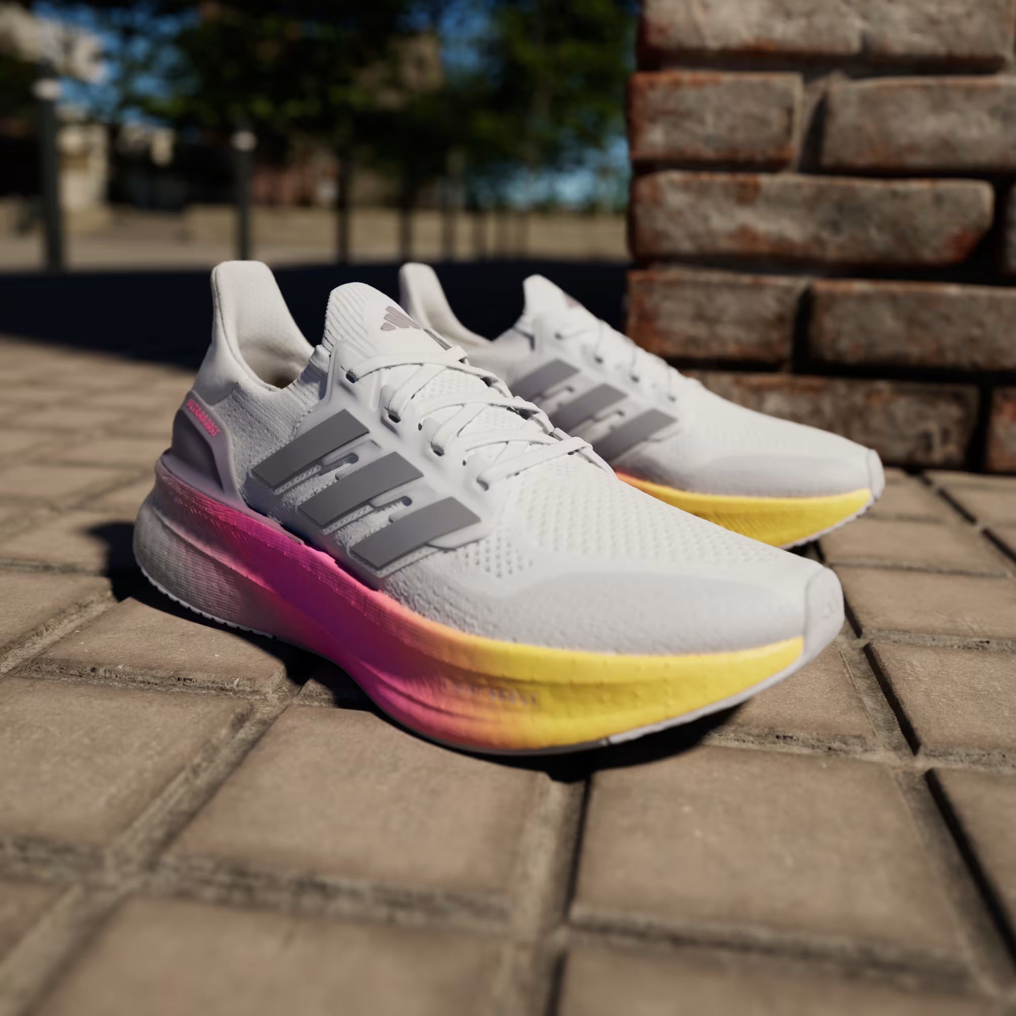 Adidas Ultraboost 5