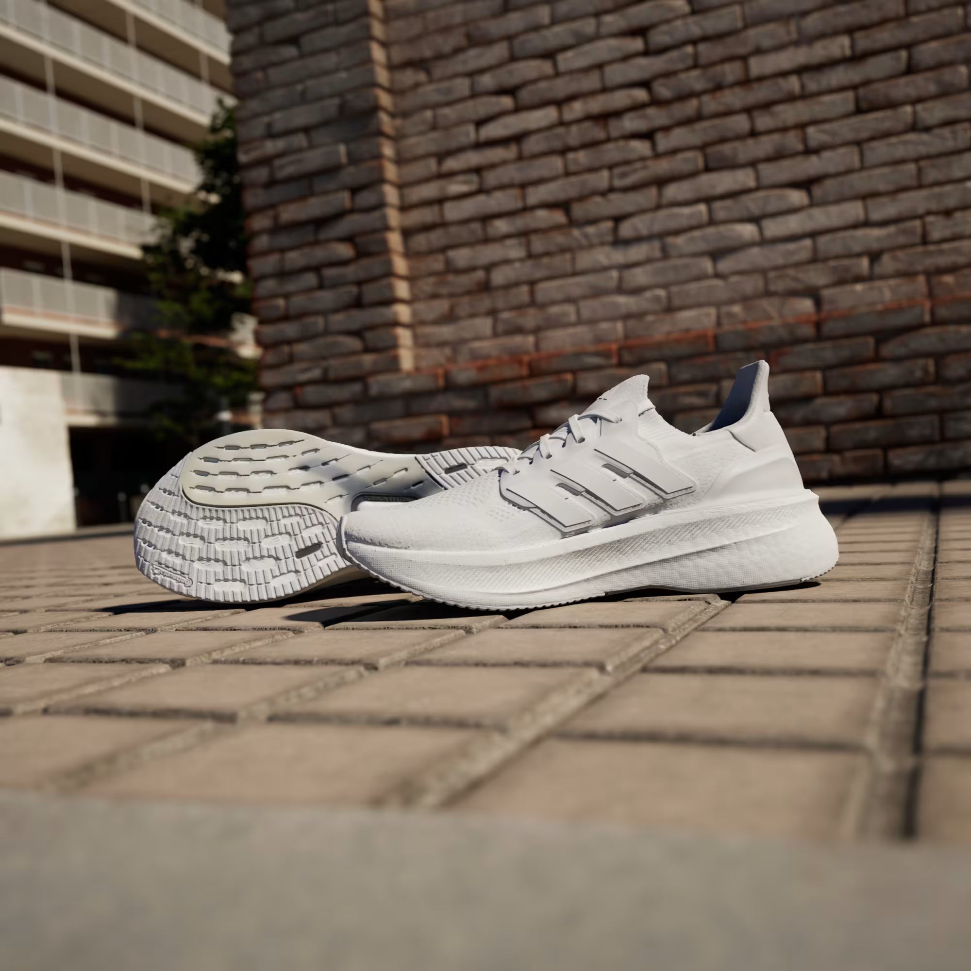 Adidas Ultraboost 5