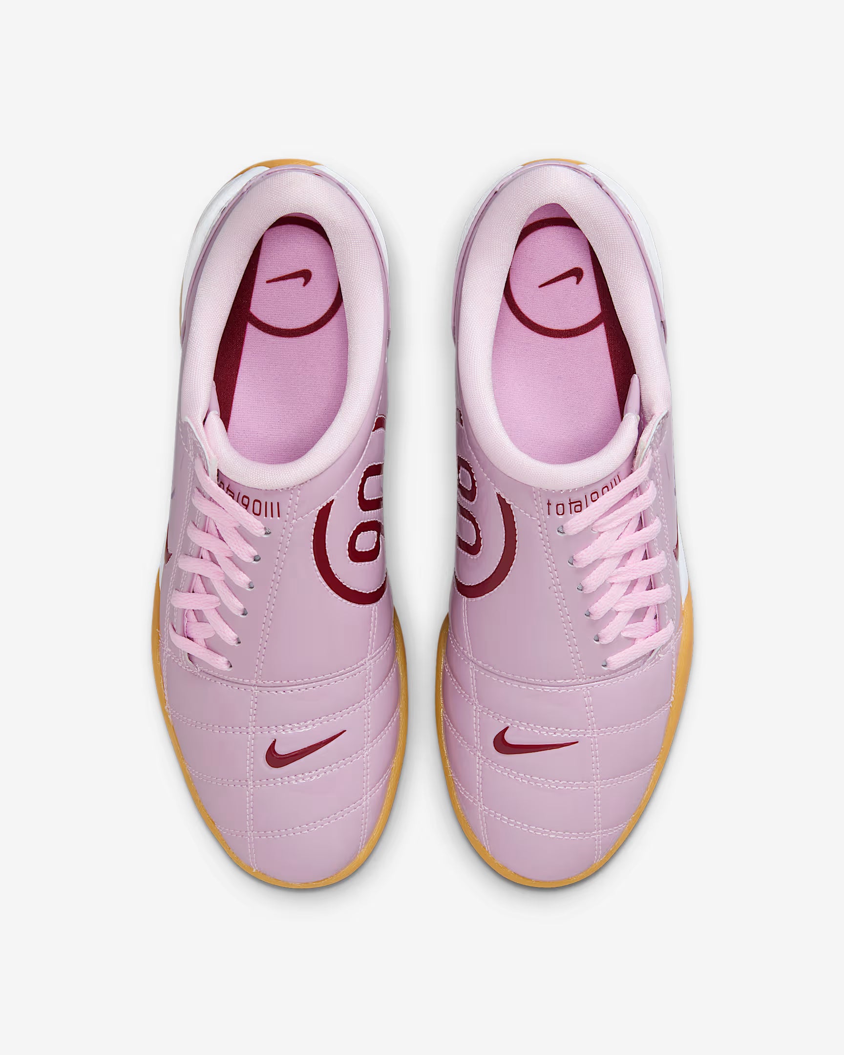 Nike Total 90