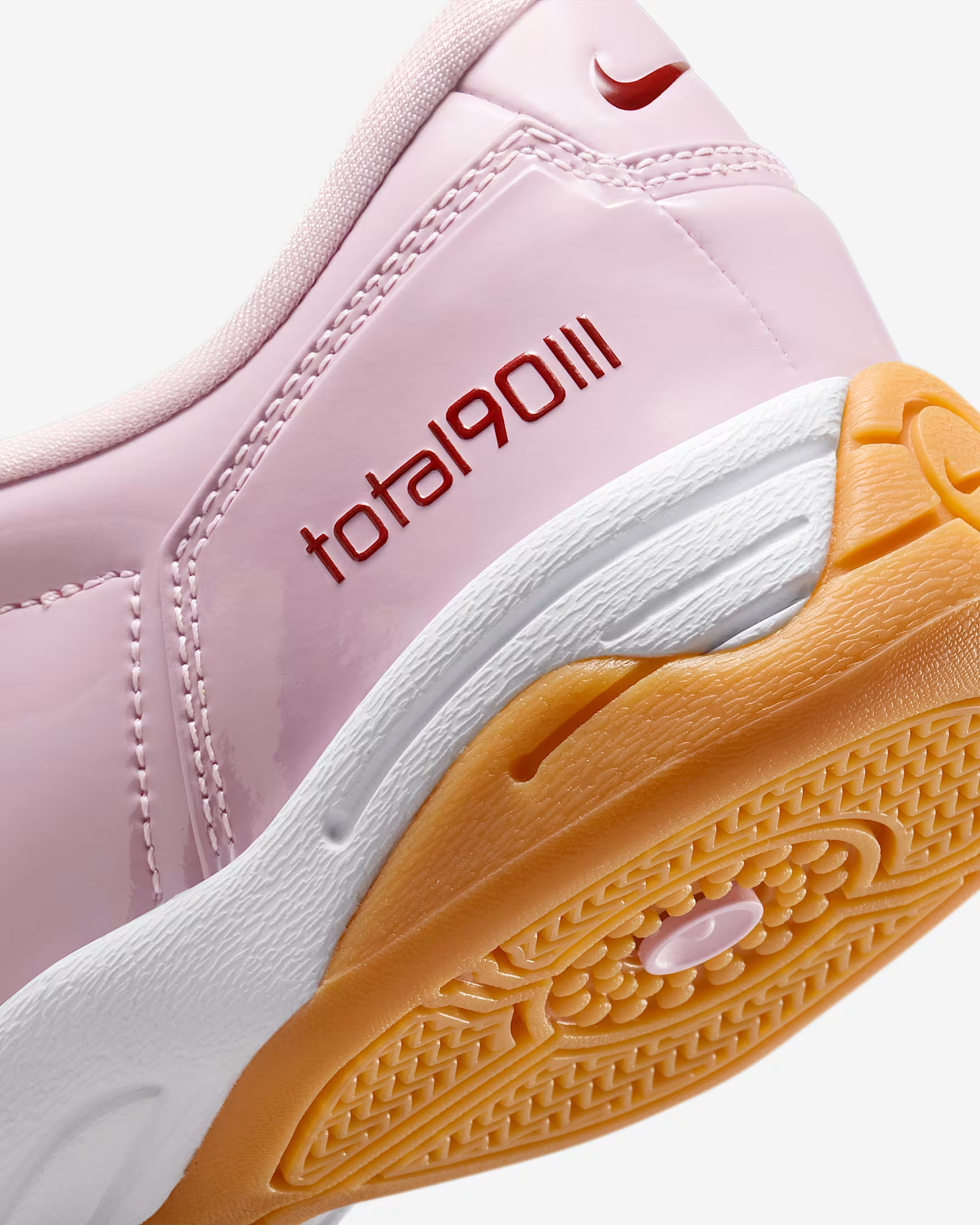 Nike Total 90