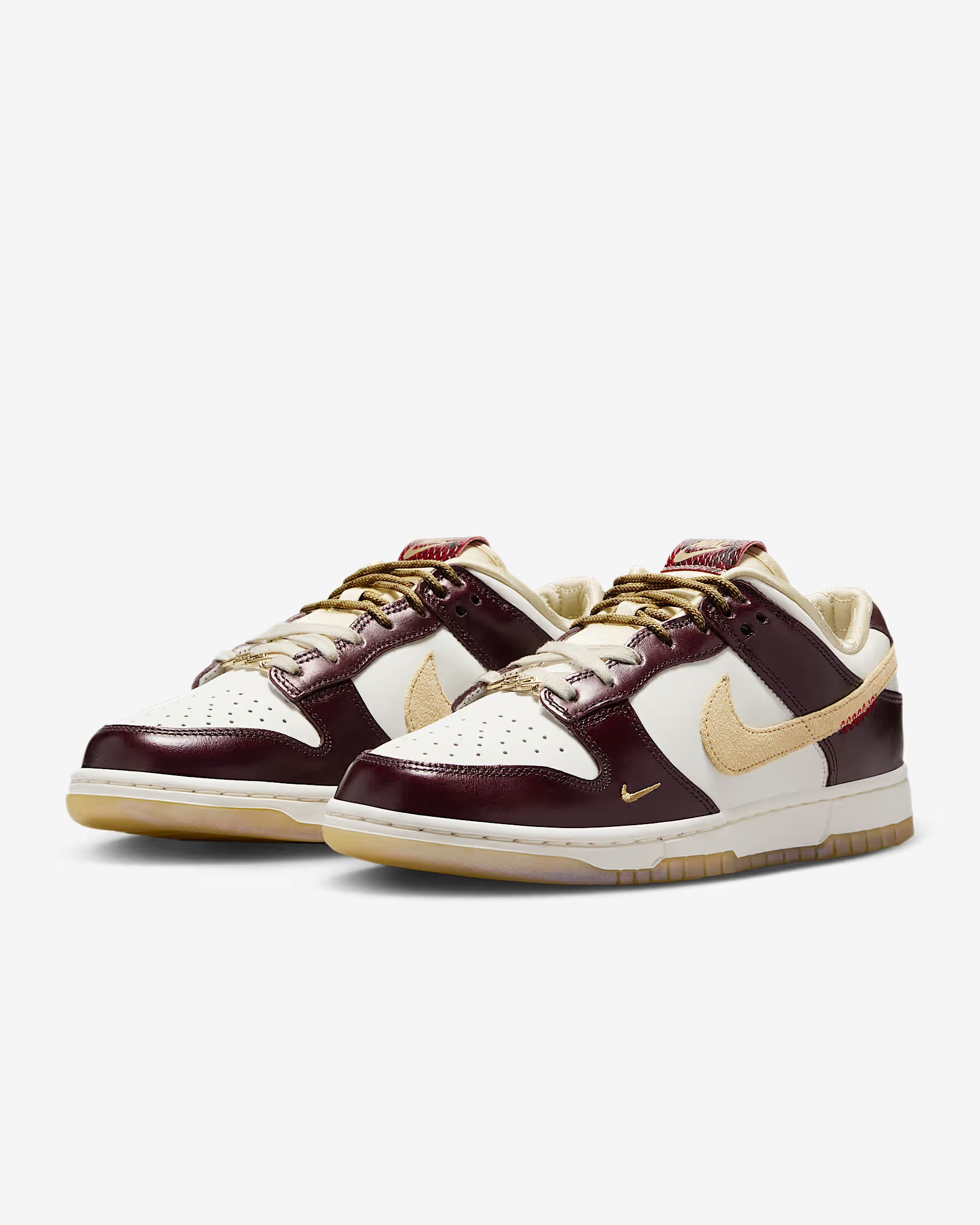 Nike Dunk Low LX