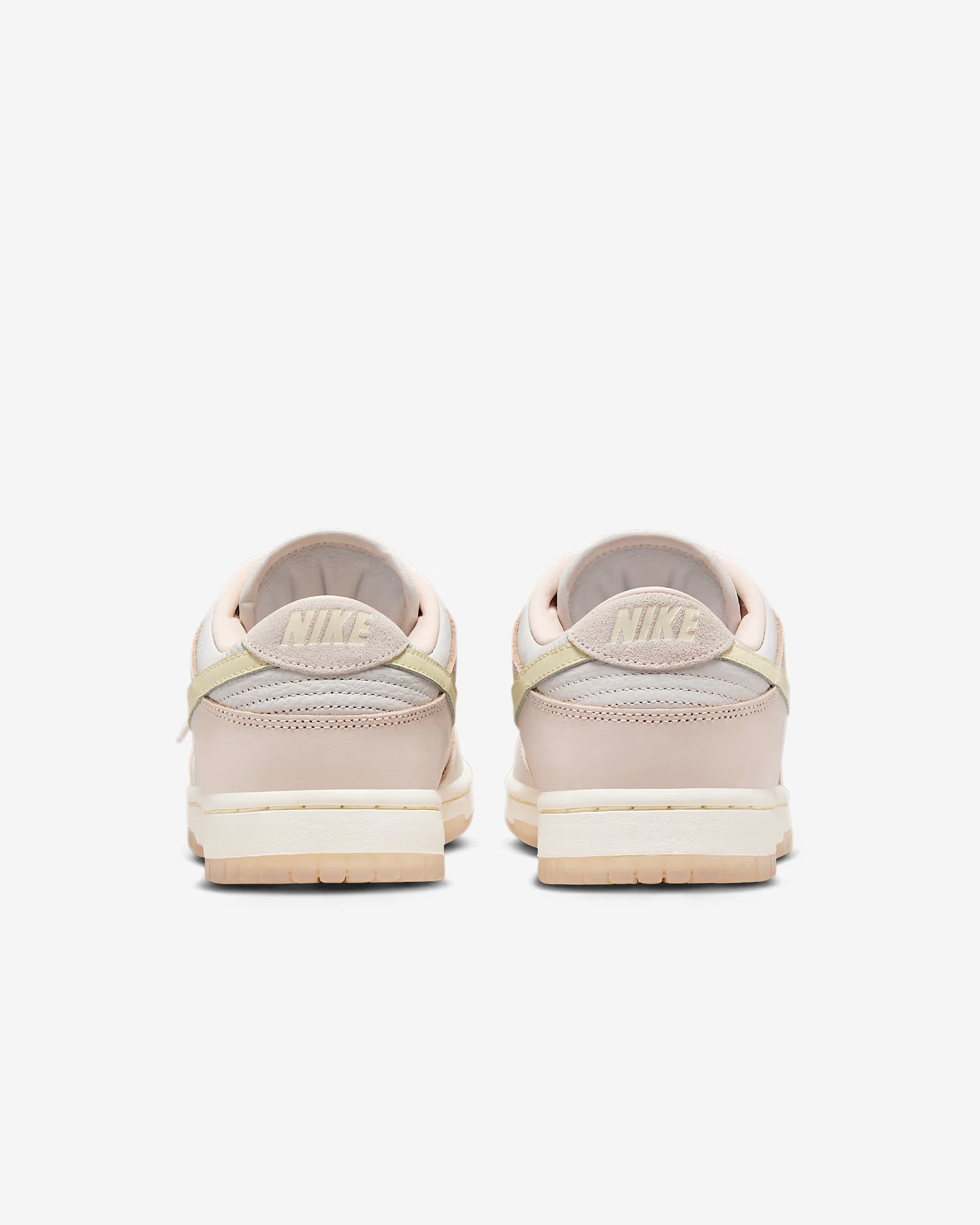 Nike Dunk Low Premium