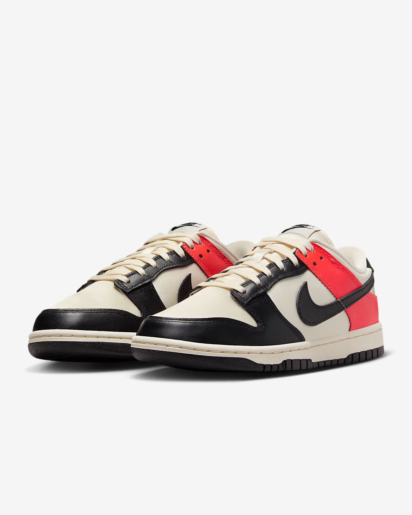 Nike Dunk Low SE