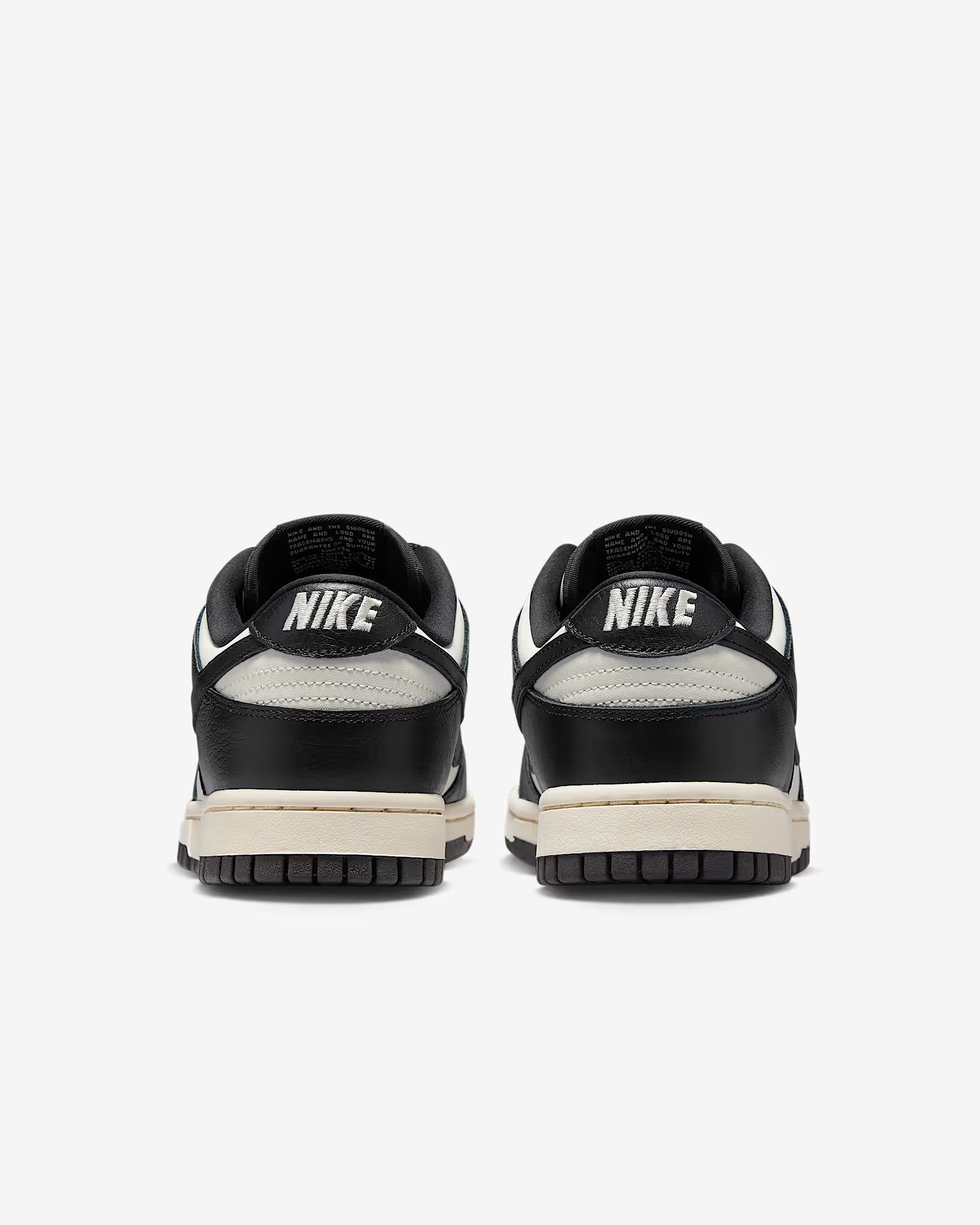Nike Dunk Low SE