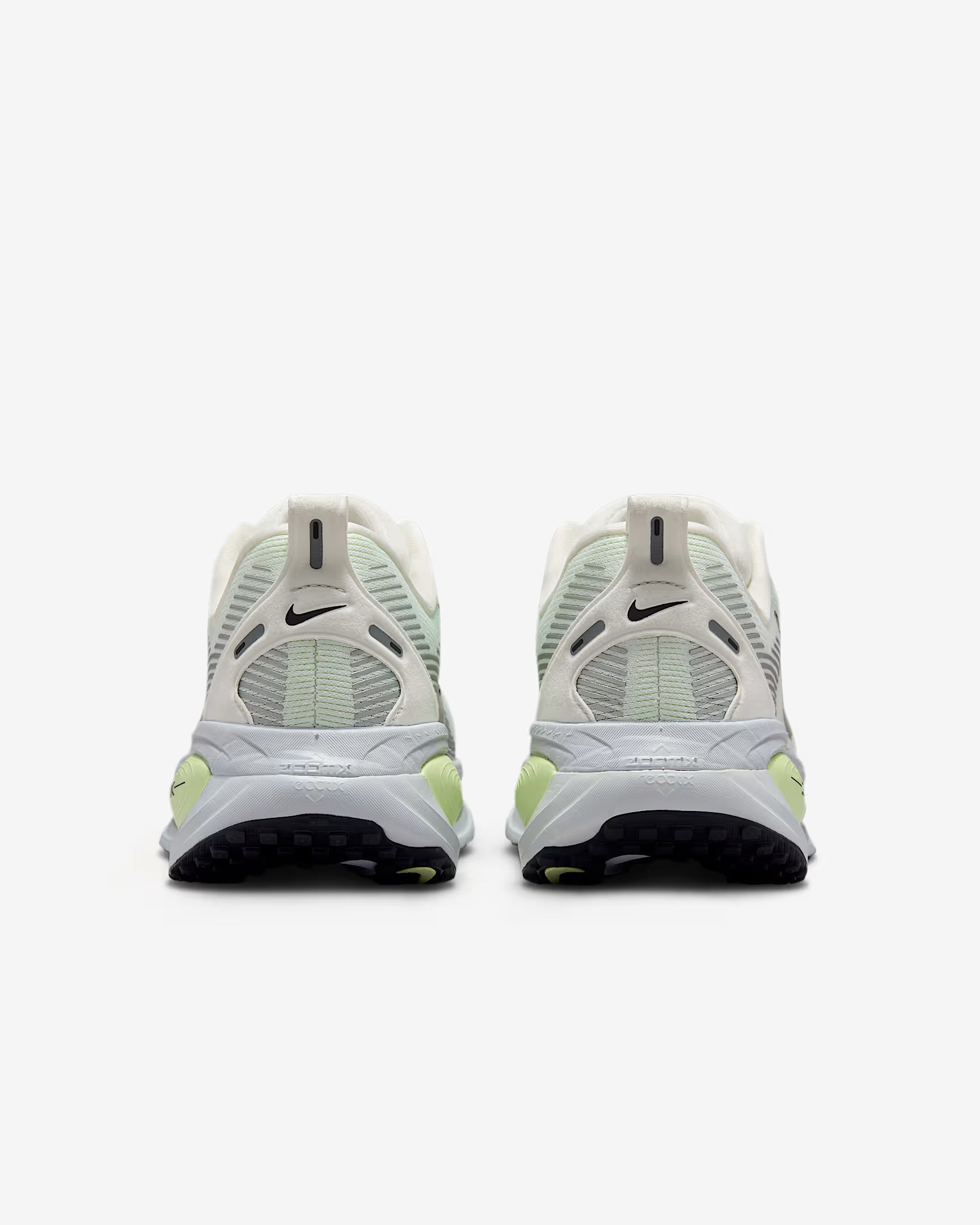 Nike Vomero 18