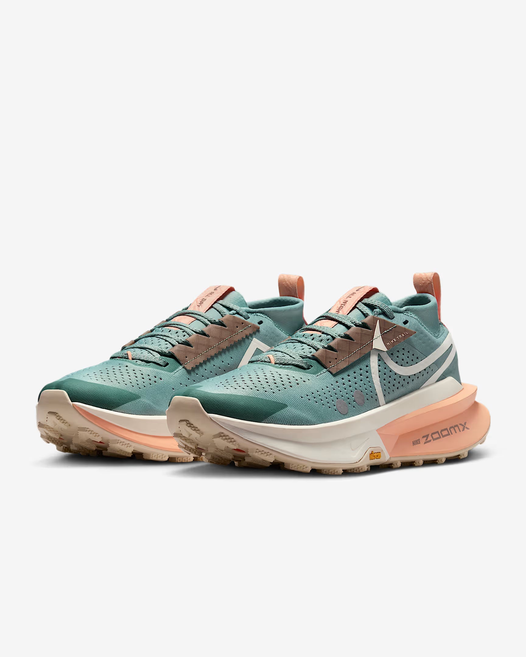 NIKE ZEGAMA 2