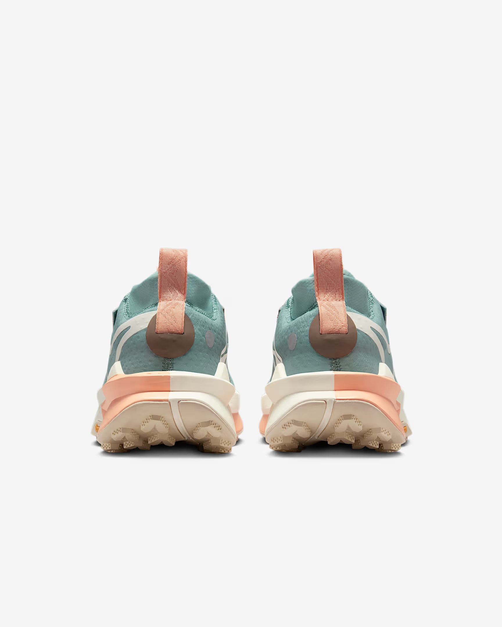 NIKE ZEGAMA 2