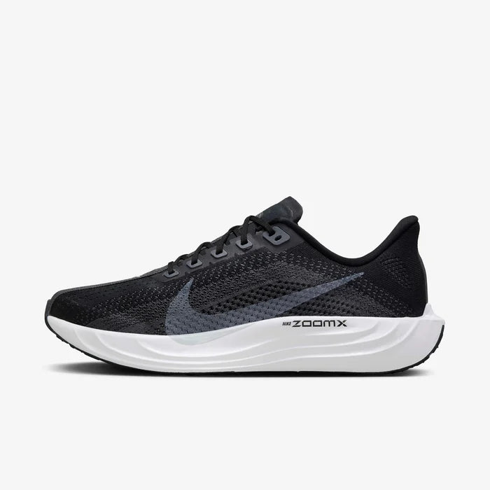 Nike Pegasus Plus