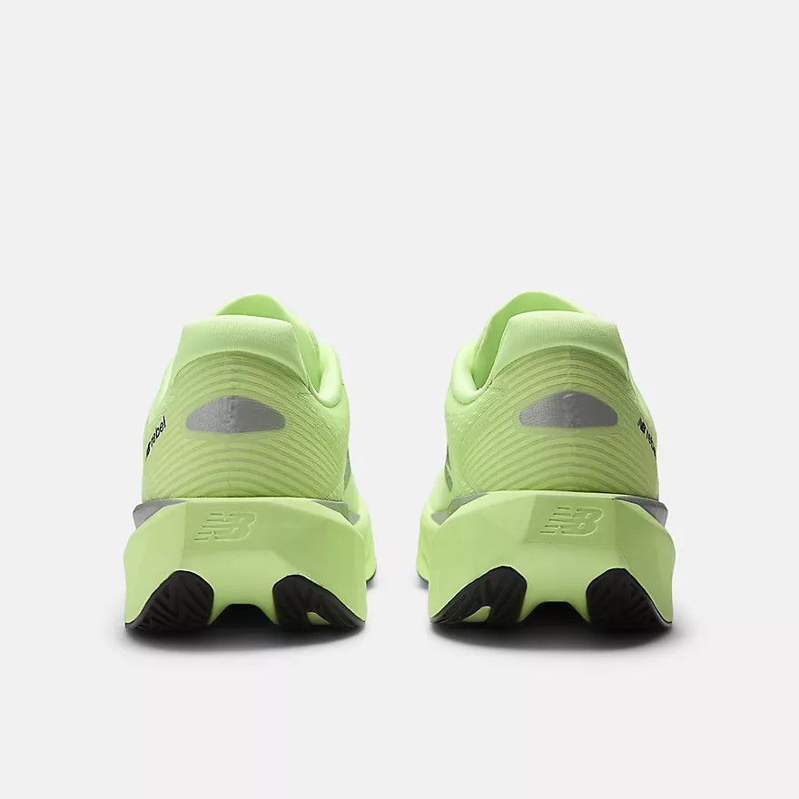 New balance FuelCell Rebel v5