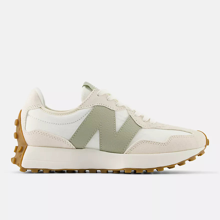 New Balance 327