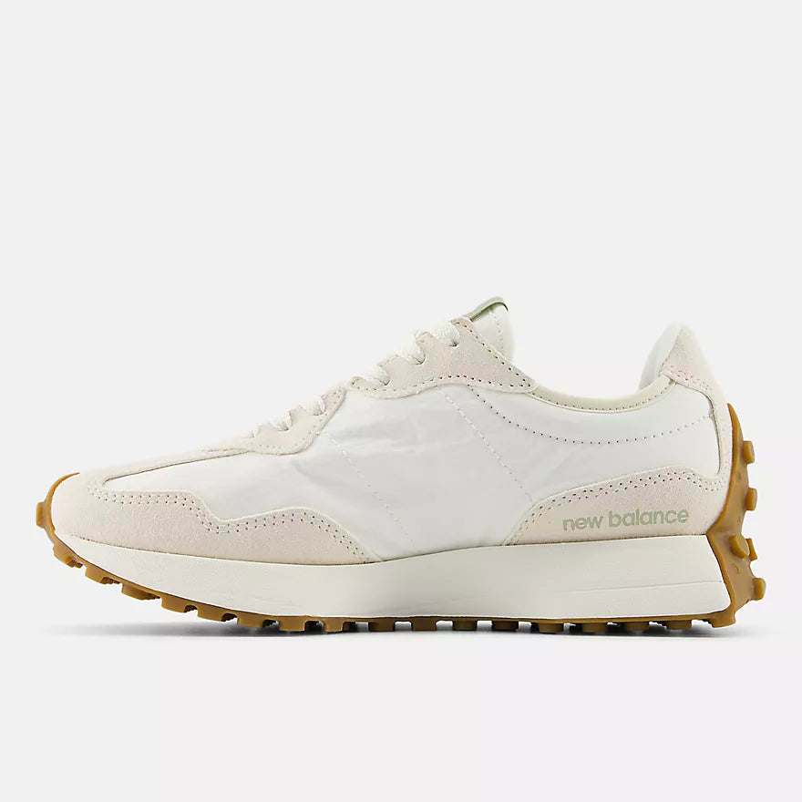New Balance 327