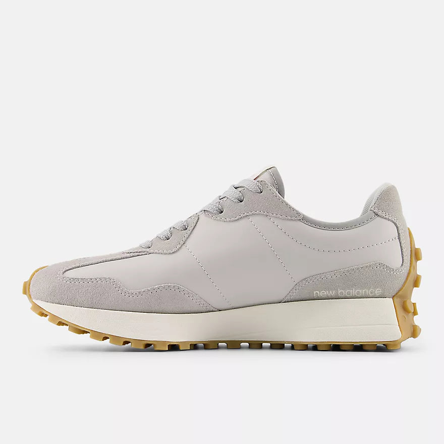 New Balance 327
